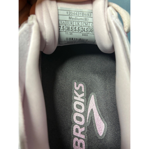 Brooks Adrenaline GTS 25 Women's Size 7.5 Mauve/Ebony/Pink 120443 1B 693 - Picture 6 of 7